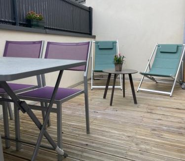Auray Apartment | Plein centre Auray - Grand duplex 2 chambres avec terrasse ensoleillée