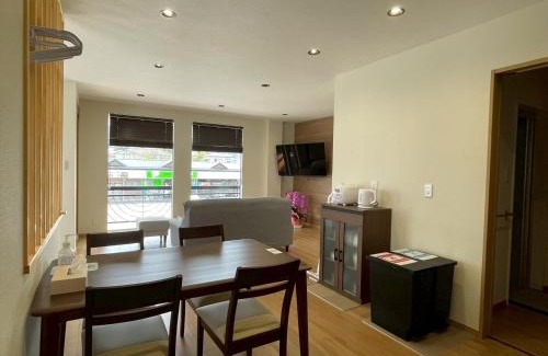 Shimo-yoshida House | PLEO 圧巻の富士山ビュー バルコニーあり モダンで綺麗な宿を貸し切り Max4名