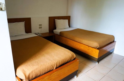 Makham Tia Hotel | Plernpetch Hotel