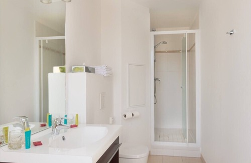 Le Plessis-Robinson Hotel | Plessis Parc Hotel