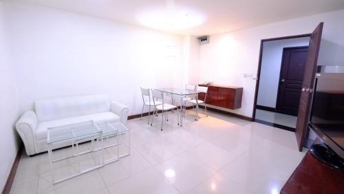 Ploenchit Apartment | Ploenchit Mansion