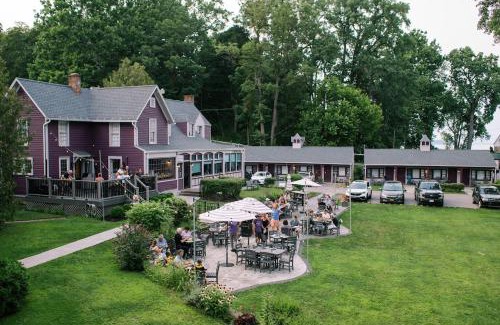 Himrod Hotel | Plum Point Lodge