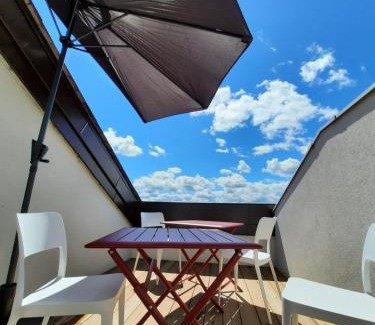 Novel Apartment | PLUS PRES DES ETOILES