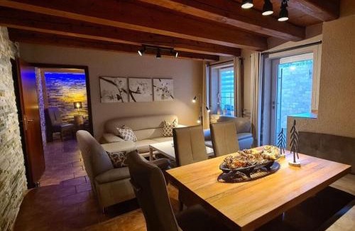 Annaberg-Buchholz Apartment | Plush apartment in Annaberg-Buchholz