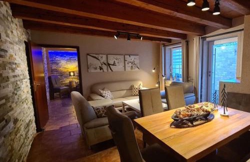 Annaberg-Buchholz Apartment | Plush apartment in Annaberg-Buchholz