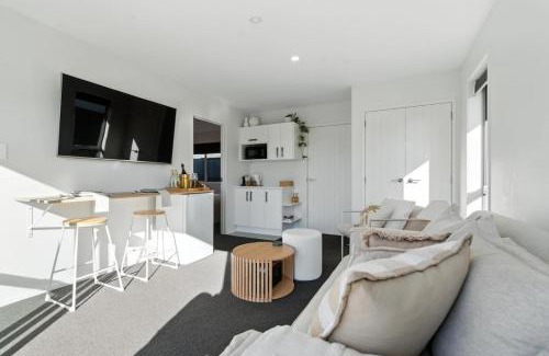 Papamoa Beach House | Plush Perfection in Papamoa