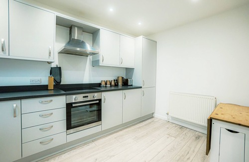 Plymouth House | Plymouth City Centre Location and Free Parking.