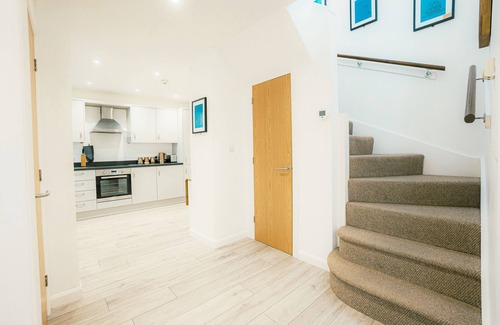 Plymouth House | Plymouth City Centre Location and Free Parking.
