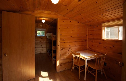 Plymouth Resort | Plymouth Rock Camping Resort One-Bedroom Cabin 6