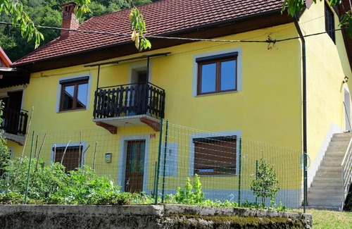 Tolmin Apartment | Počitniška hiša Maria