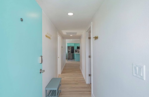Pocatello Apartment | Pocatello: Retro 2 bed 2 bath