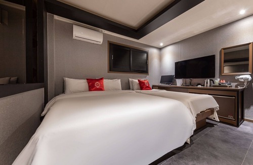 Pocheon Hotel | Pocheon Valt Hotel