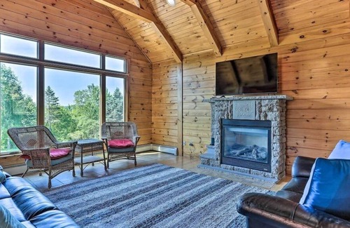 Lake Ariel Cabin | Pocono Lodge w/ Hot Tub + Fire Pit + Game Room