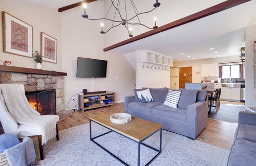 Village at Camelback Apartment | Pocono Mountain Chalet | Camelback Ski-in Ski-out!