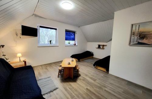 Objazda House | Poddąbie pokoje pod lasem