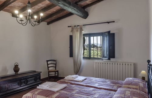 Mensanello Bed & Breakfast | Podere Fontediaccia-whole farmhouse for 17 people