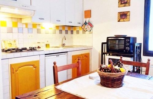 Ferretto House | Podere La Vecchia Fornace- Yellow