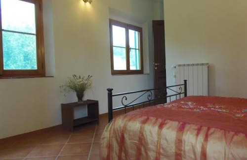 Montopoli in Val d'Arno Apartment | Podere Mazzana