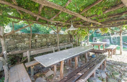 Beverino House | PODERE MEMOLANDIA CINQUE TERRE APT 1