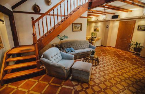 Modliszow House | Podkowa Modliszów