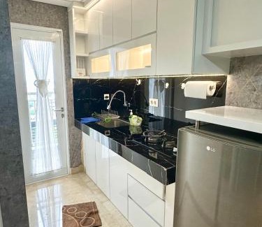 Kesawan Apartment | Podomoro Apartment 2BR FullFacility Liberty
