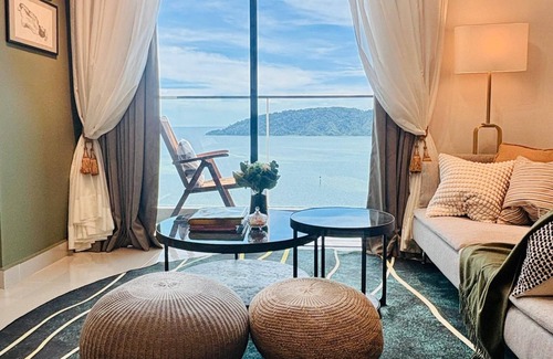 Downtown Kota Kinabalu Condo | Poetic Green Loft With Panoramic Ocean View in Kota Kinabalu