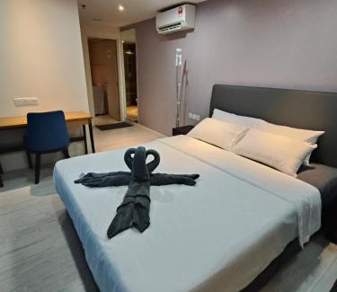Downtown Kota Kinabalu Apartment | PohonHijau Nearby Jesselton Point Kota Kinabalu