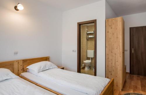 Avrig House | Poiana Neamtului - Ferma de Cerbi