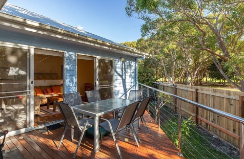 Boomerang Beach House | Point Break @ Boomerang Point