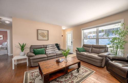 Bancroft House | Point Of View I 55 SmartTV I Riverside I Sleeps 5