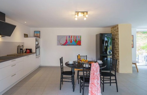 Plovan House | Pointe du Raz by Interhome