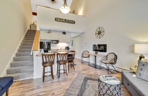 Charlevoix Condo | Pointes North Inn 207 | Updated | Downtown Charlevoix | Indoor/Outdoor Pool