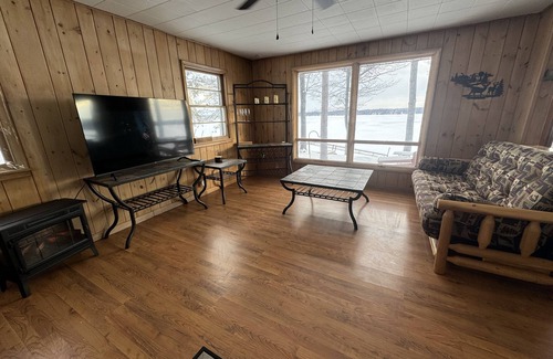 Grand Rapids Cabin | Pokegama Lakeside Cabin