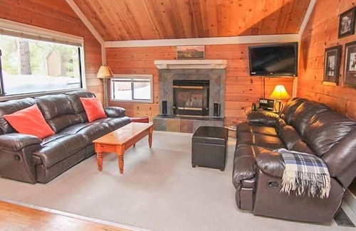 Overlook Park House | Pole House 15