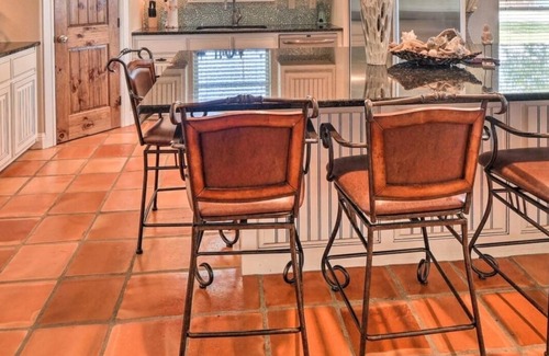 Port O Connor House | Polish Paradise - 3 Bedroom, 2 Bath Barndominium