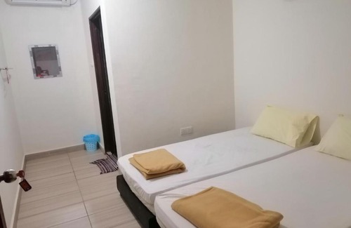 Sungai Lembing House | Pollock Private Family 2 Rooms n Hall 8pax