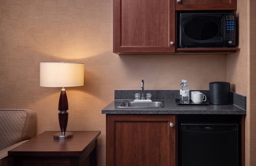 Fort St. John Hotel | Pomeroy Hotel and Conference Centre Fort St. John