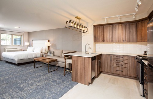 Fort McMurray Hotel | Pomeroy Hotel Fort McMurray
