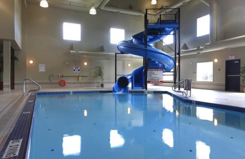 Dawson Creek Hotel | Pomeroy Inn and Suites Dawson Creek
