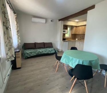 Sostogyogyfurdo Apartment | Pompa Apartman