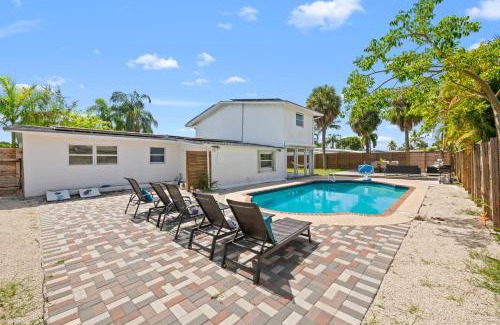 Survey Creek House | Pompano Gem, 1 mi to Beach & 12 Pickleball courts