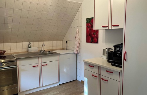 Parchtitz Apartment | Pond house with loggia on an old estate in the middle of Rügen
