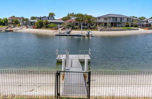 Yamba House | Ponderosa | Pet Friendly Waterfront