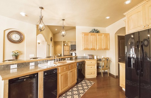 Montrose House | Ponderosa Place, A Beautiful Country Home on 3 Acres with a Pond and Wildlife