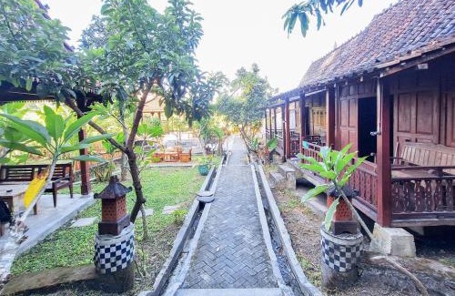 Bangunjiwo Hotel | Pondok Daun D Martin Mitra RedDoorz near UMY