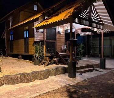 Jerteh House | Pondok Tok Wan Homestay