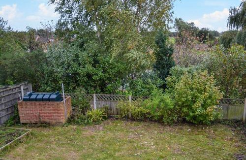 Frampton House | Pondside