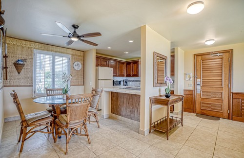 Kapaa Condo | Pono Kai Resort condo with shared pool- just steps away from beach
