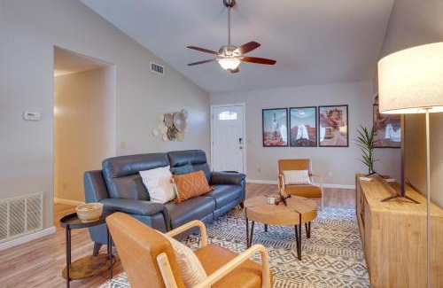 Garden Point House | Pool Access and Fenced Backyard Modern Peoria Home!