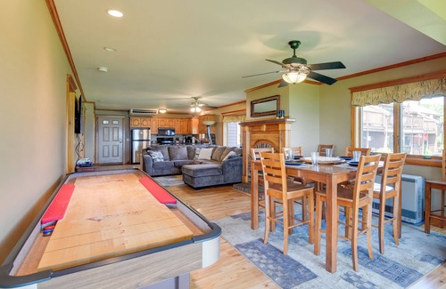 Newport Center Condo | Pool Access: Waterfront Lake Memphremagog Condo!